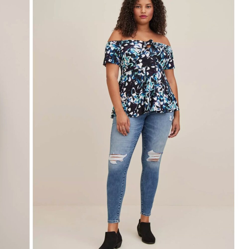 TORRID Floral Babydoll Off-Shoulder Top Size 5X plus Super Soft Navy Blue 28 NEW - Picture 2 of 5